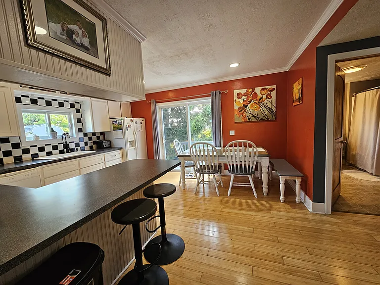 12904 Blair St — Photo 9