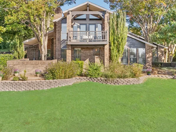 26 Lakeway Dr, Heath, TX 75032