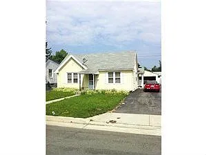 243 Knox Ave photo 1