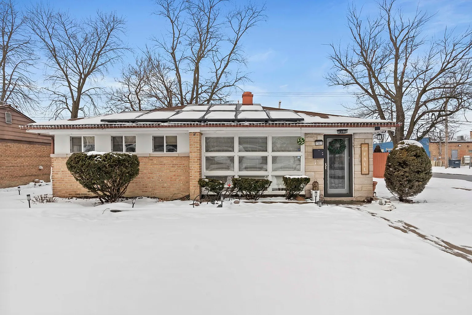 17302 Walter St photo 1