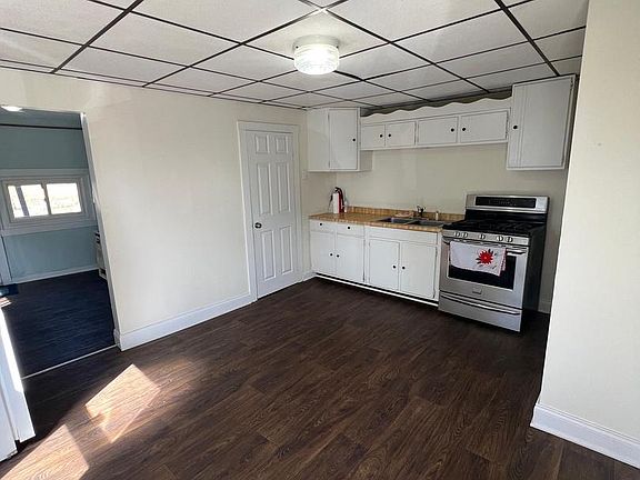 3rd image of 765 Gershal Ave
