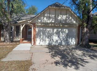 9510 E Skinner St, Wichita, KS 67207
