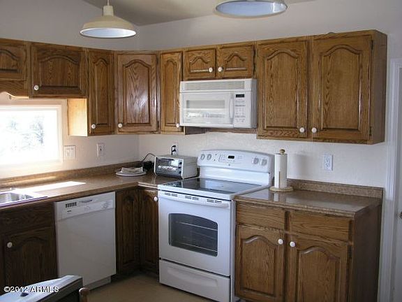 5th image of 571 Duck Ct