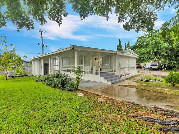 4th image of 4804 SW 47th Ln