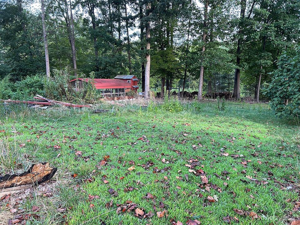2nd image of 109 Loram Dr