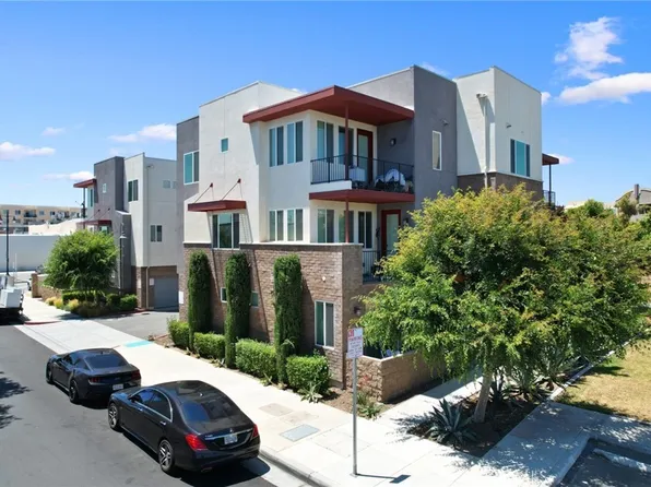 9827 Oak St Unit 2, Bellflower, CA 90706