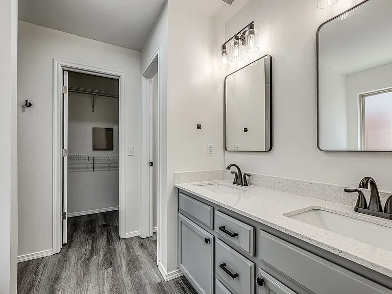 18304 Tambor Dr — Photo 16