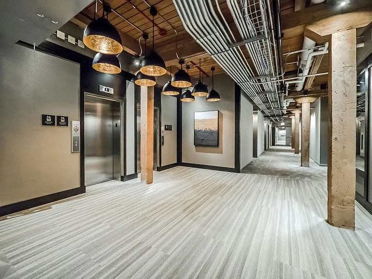 Lofts At River East — Photo 42