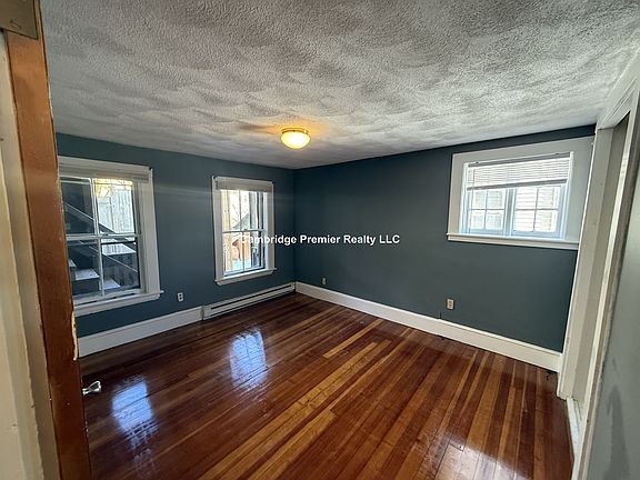 3rd image of 199 Mount Auburn St #2