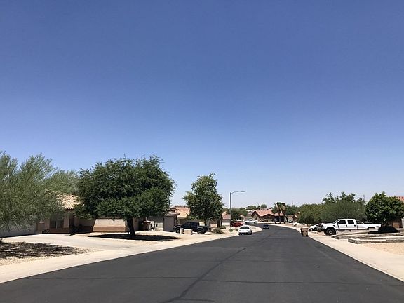 5th image of 10618 W Louise Dr