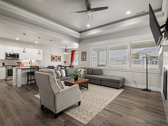 4th image of 7024 W 30th Ave