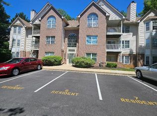 9811 Lake Pointe Ct APT 203, Upper Marlboro, MD 20774