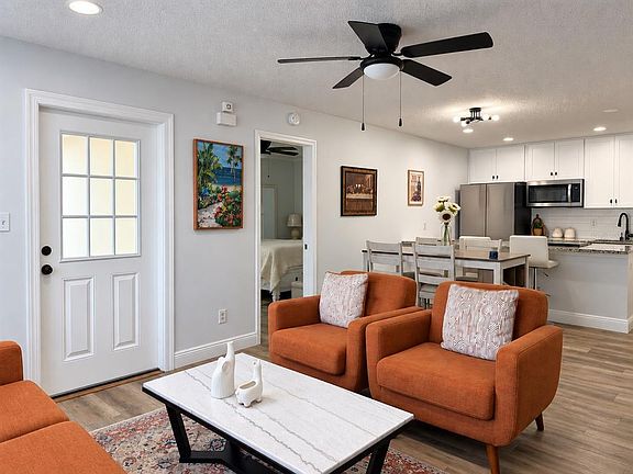 2nd image of 508 BOXELDER AVENUE