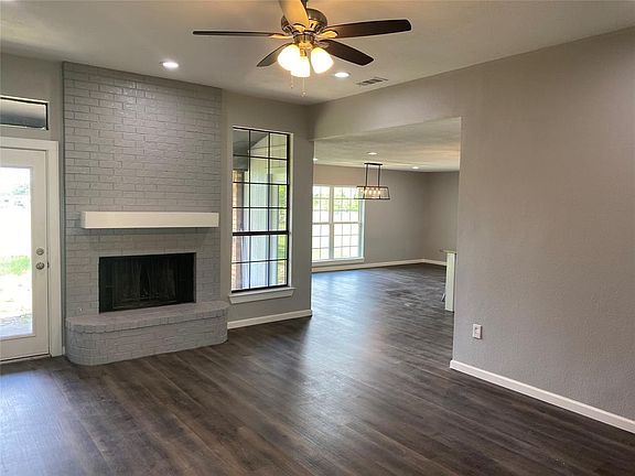 5th image of 818 Rachelle Dr