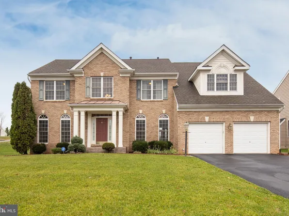 10641 Heron Ridge Ct, Manassas, VA 20112