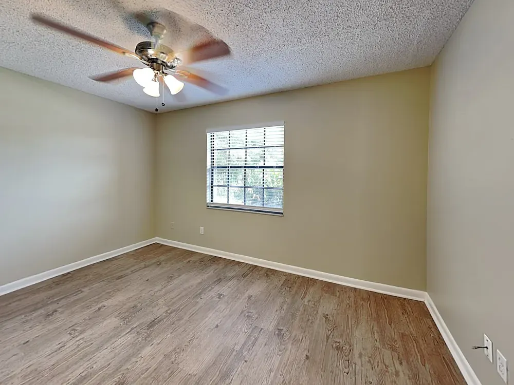 3 bed, 1959 sqft, $1,400 — Photo 4
