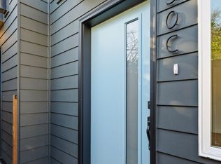 1050 C S Donovan St, Seattle, WA