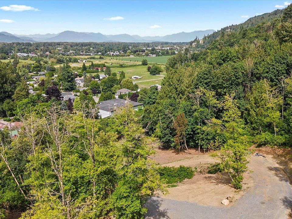 1st image of 42195 Majuba Hill Rd