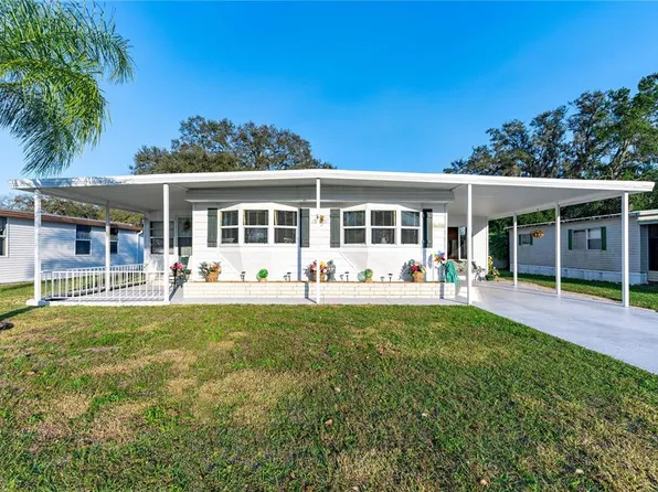 4604 Orange Blossom Dr, Zephyrhills, FL 33542