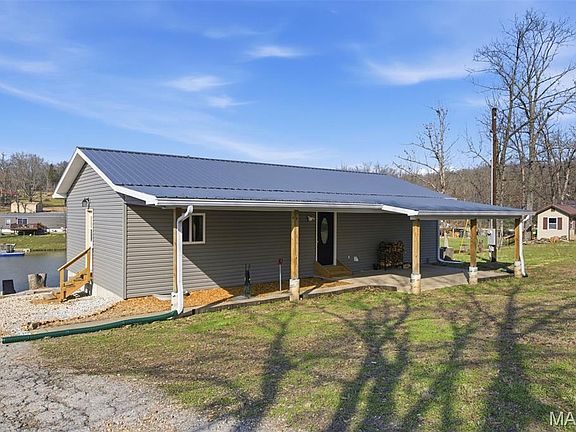 3rd image of 1387 Hartshorn Rd
