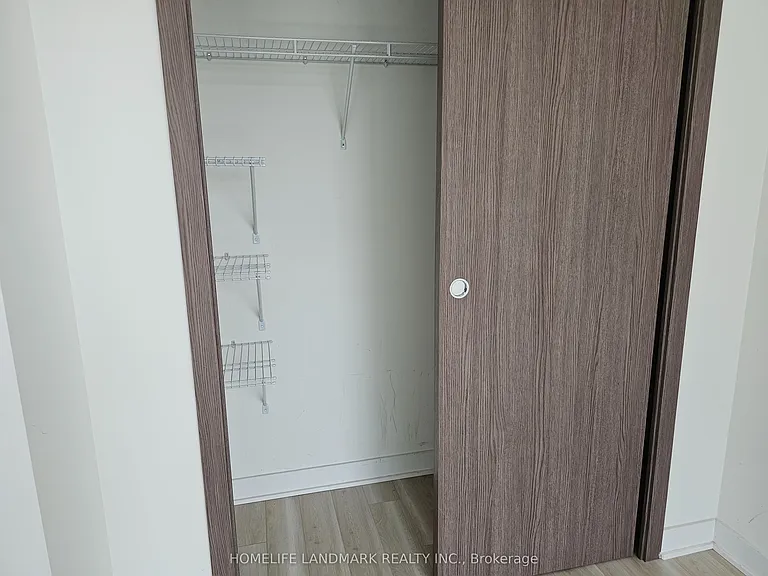 19 Bathurst St #2901 — Photo 9