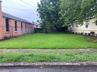 7725 Olive St, New Orleans, LA 70125