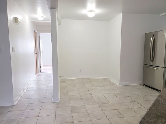 3rd image of 15461 20th Ave #1