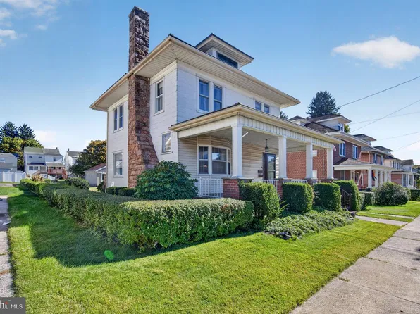 19 S 3rd St, Frackville, PA 17931