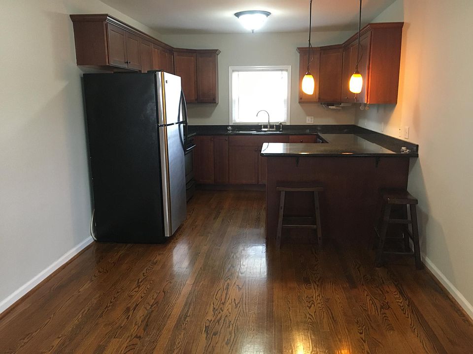1st image of 7626 W Bruno Ave