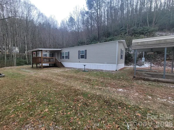 859 Big Cove Rd, Waynesville, NC 28786