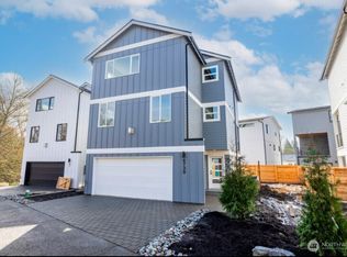 6730 21st Ave SW, Seattle, WA 98106