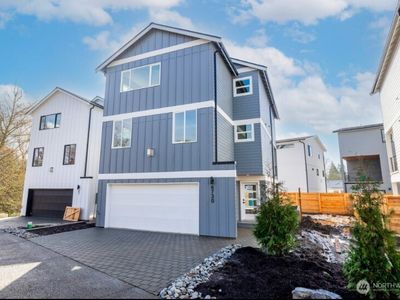 6730 21st Avenue SW, Seattle, WA, 98106