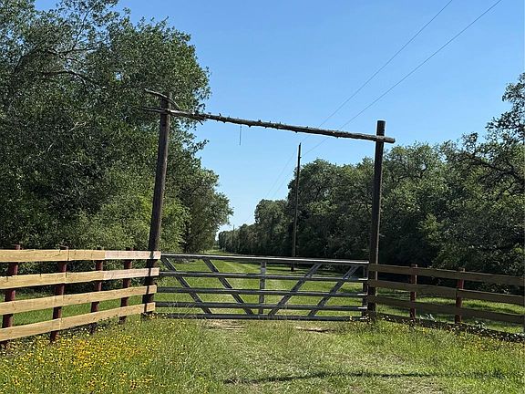4th image of 1222 County Road 2152 SW