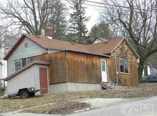 100 Carpenter Ave, Iron Mountain, MI 49801