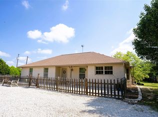 194 Rabbit Trl, Dale, TX 78616