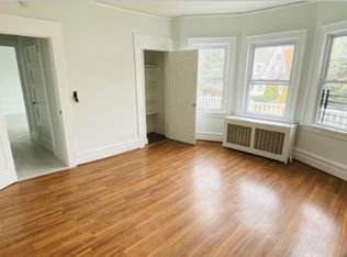 172 Sickles Ave APT 3, New Rochelle, NY 10801