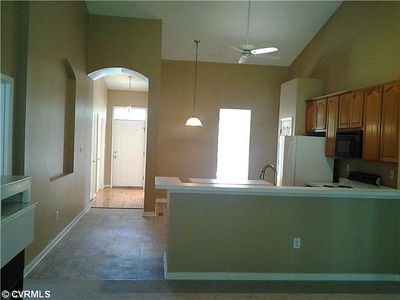 4th image of 10370 Tarleton Dr