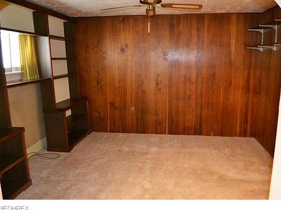 5th image of 401 Jackson St