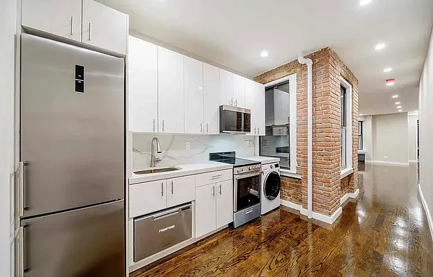 Rented by Douglas Elliman | media 2