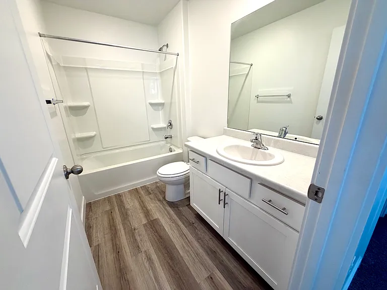 1868 N Blue Iris Ave — Photo 9