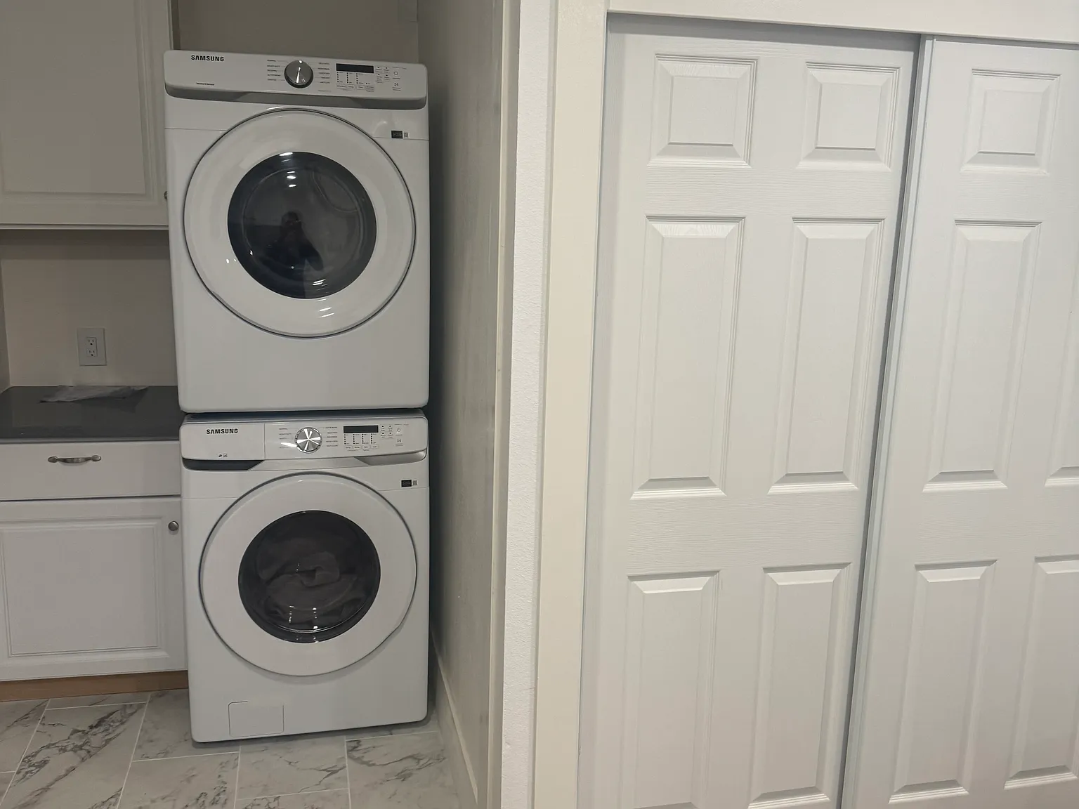 1 bed, 550 sqft, $2,300 — Photo 2