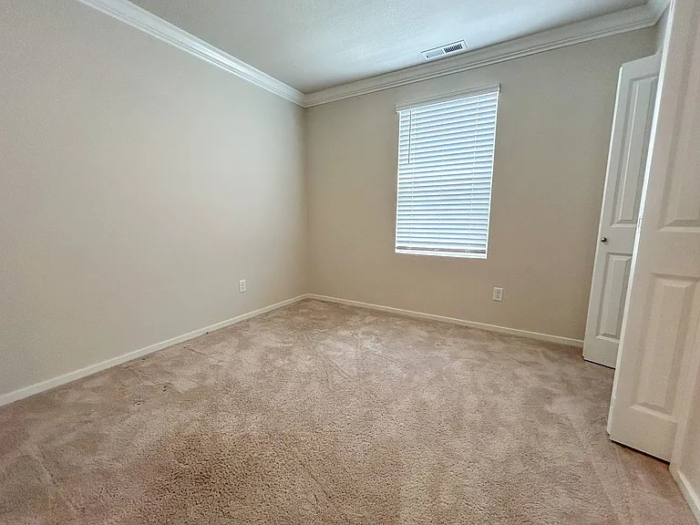 497 Himalaya St NE — Photo 23