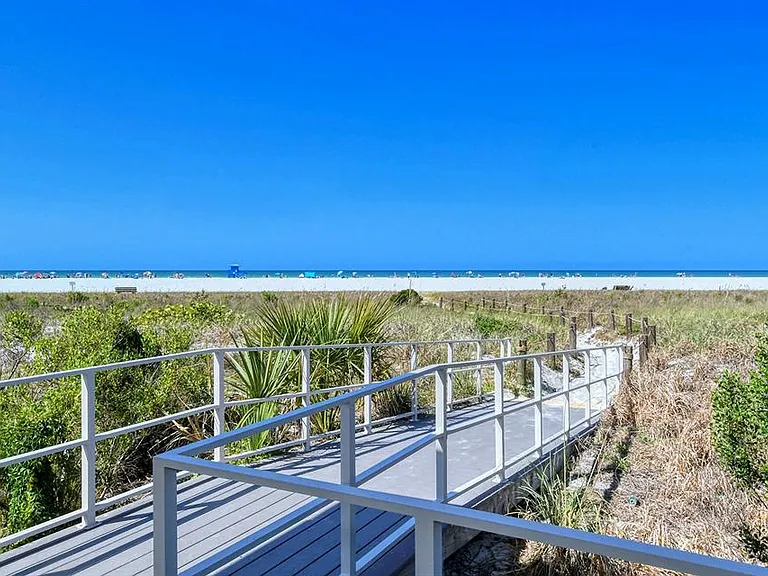 1738 Siesta Dr — Photo 45