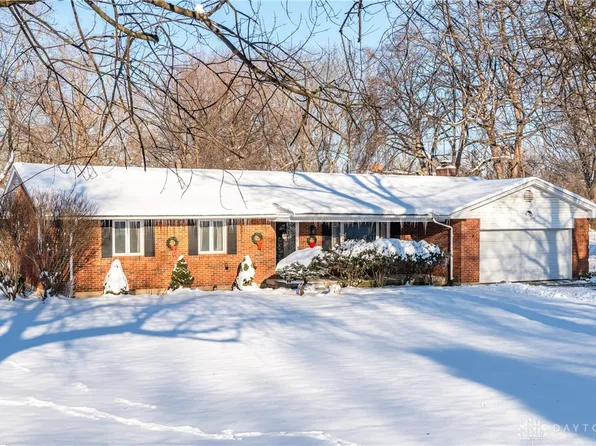 5845 Mad River Rd, Dayton, OH 45459