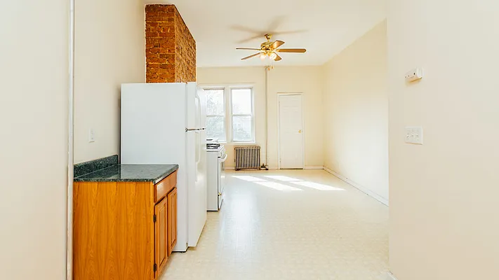 Rented by Nooklyn NYC LLC | media 22