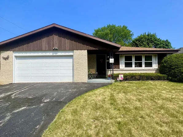 4212 North 97th STREET, Milwaukee, WI 53222