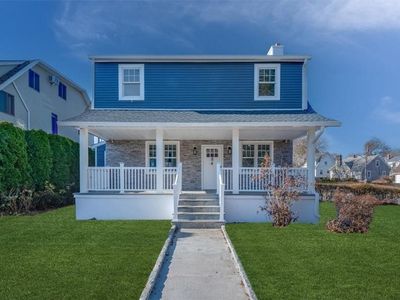 84 Longview Avenue, White Plains, NY, 10605