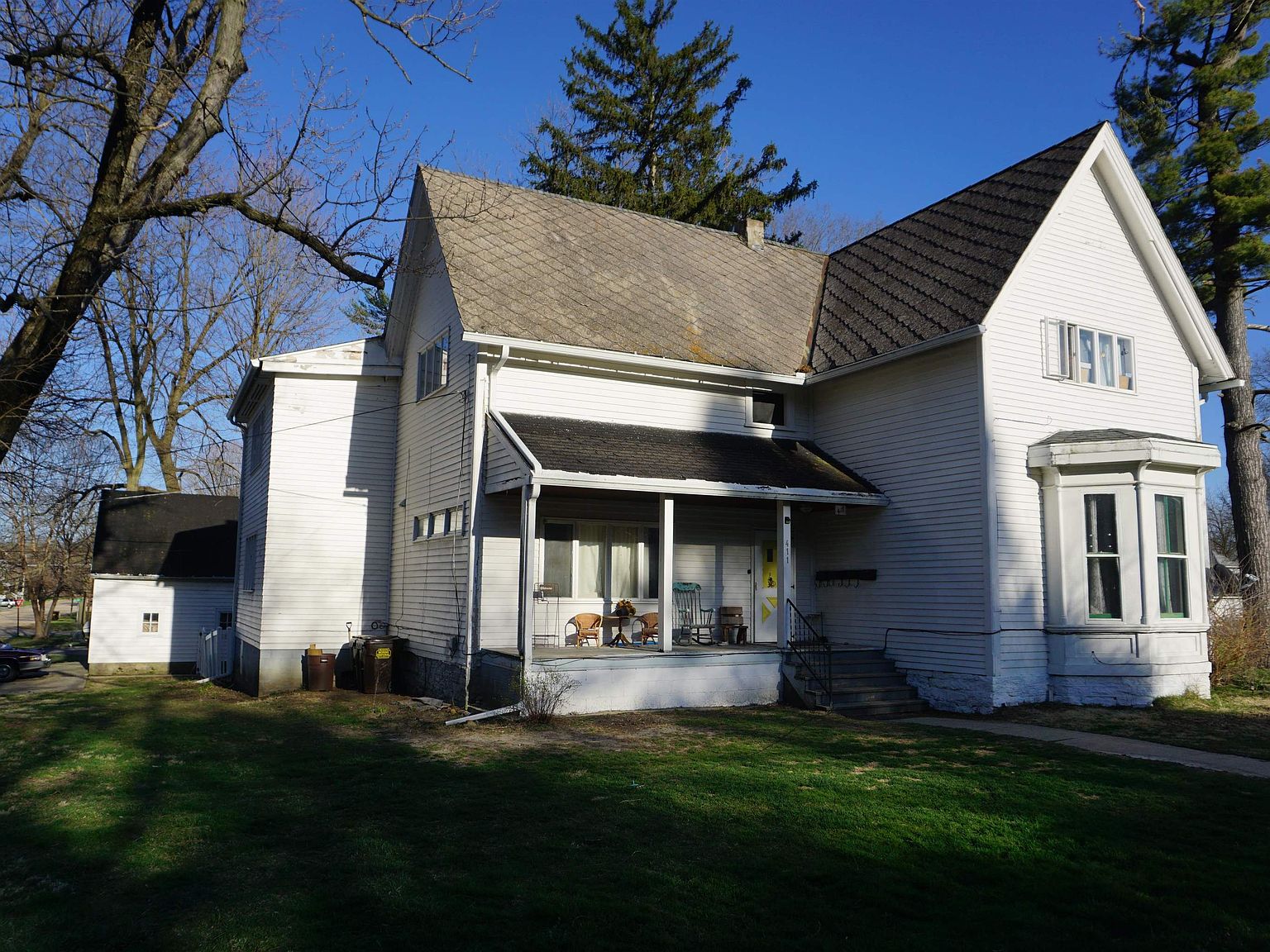 411 N 6th St, Oregon, IL 61061 | Zillow