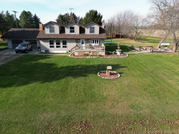 8874 Babcock Rd, Jeddo, MI 48032