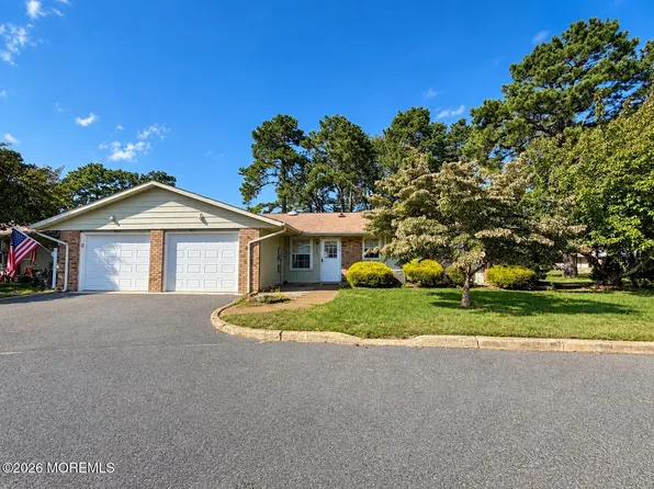 24A Cambridge Circle, Manchester, NJ 08759